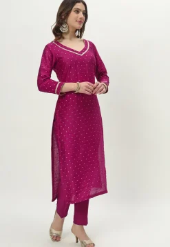 Woven Chanderi Silk Pakistani Suit in Magenta