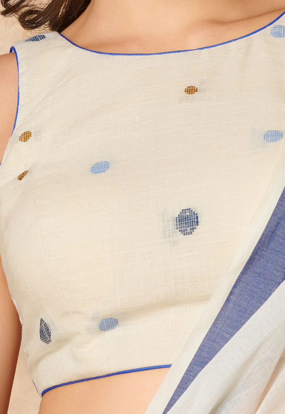 Woven Cotton Blouse in Off White