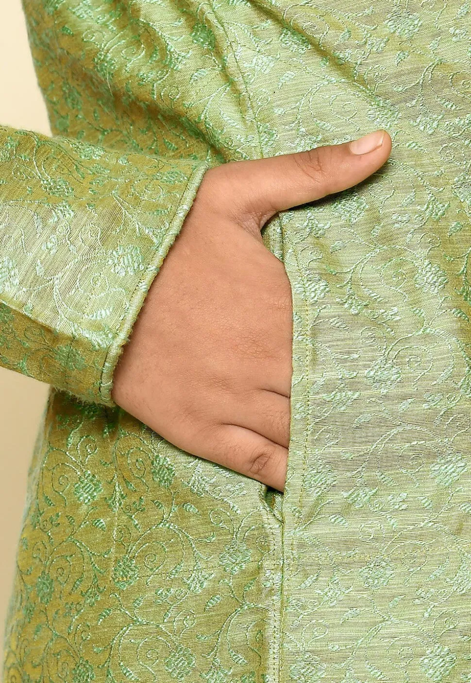 Woven Cotton Jacquard Kurta in Light Green