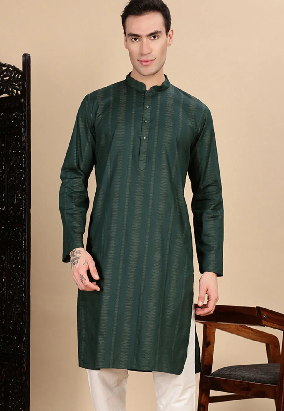 Woven Cotton Jacquard Kurta in Dark Green