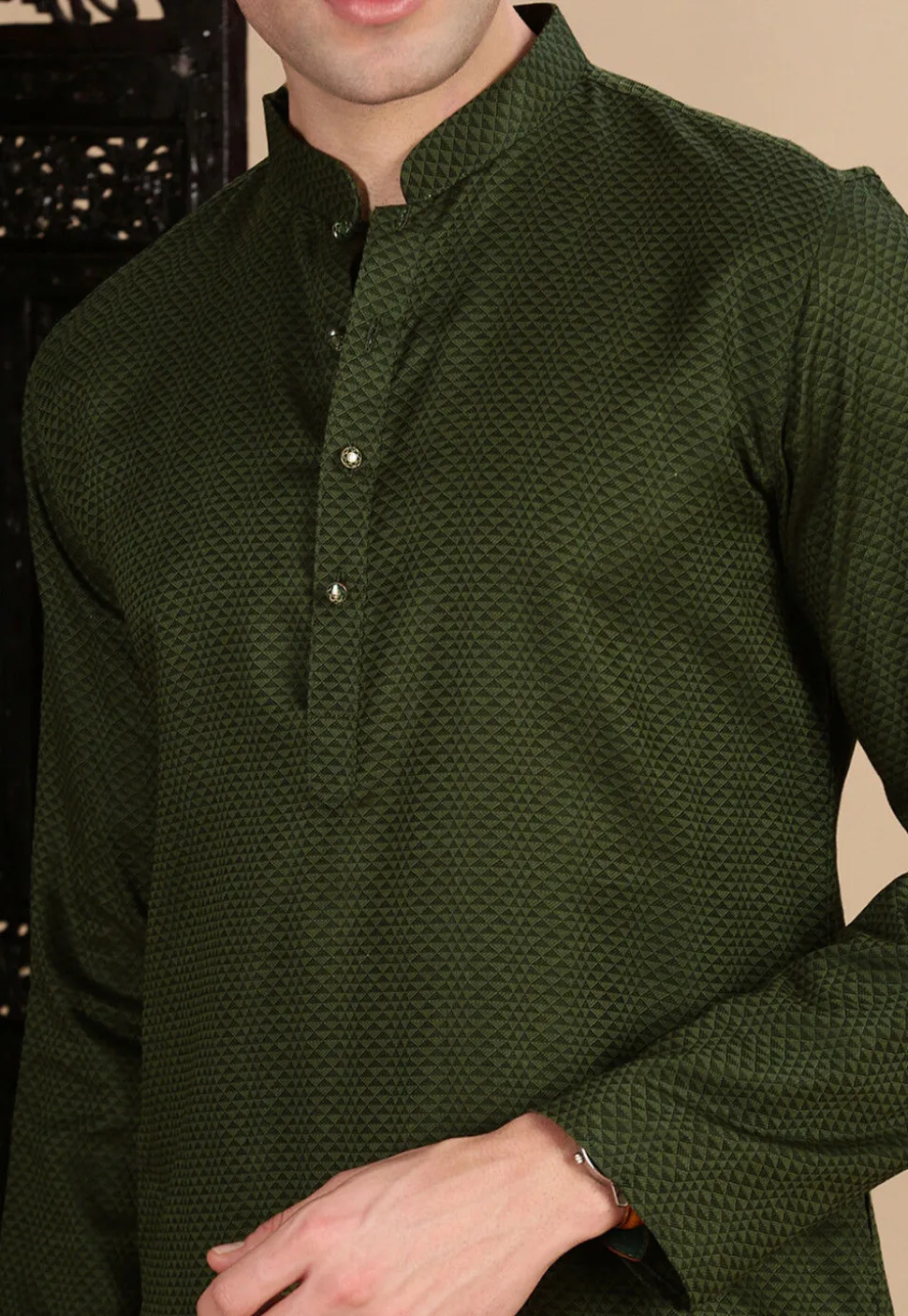 Woven Cotton Kurta in Dark Olive Green