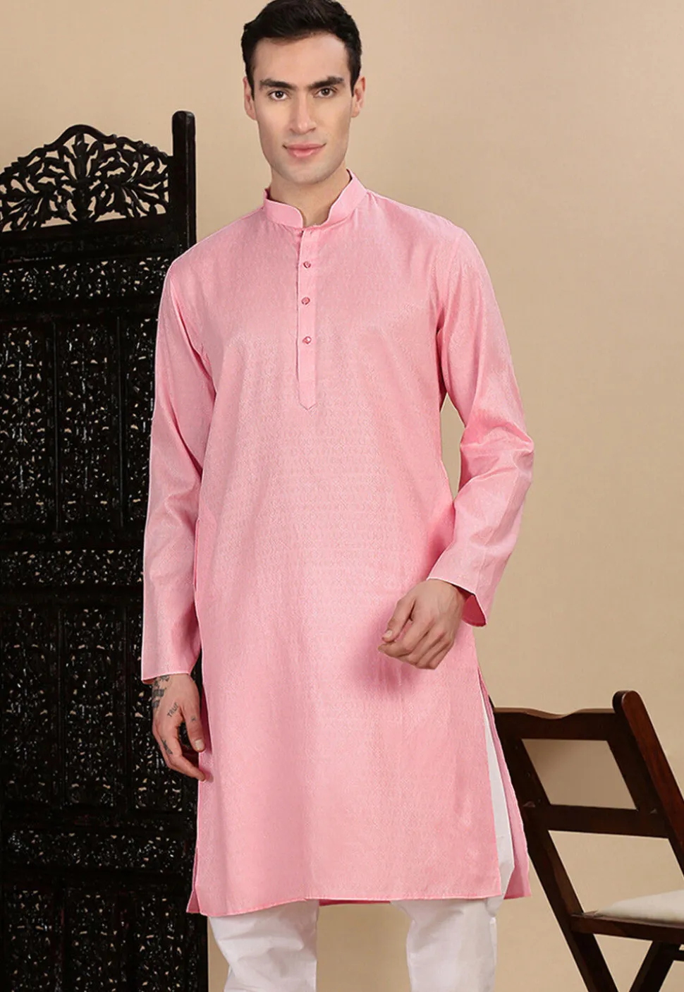 Woven Cotton Kurta in Pink