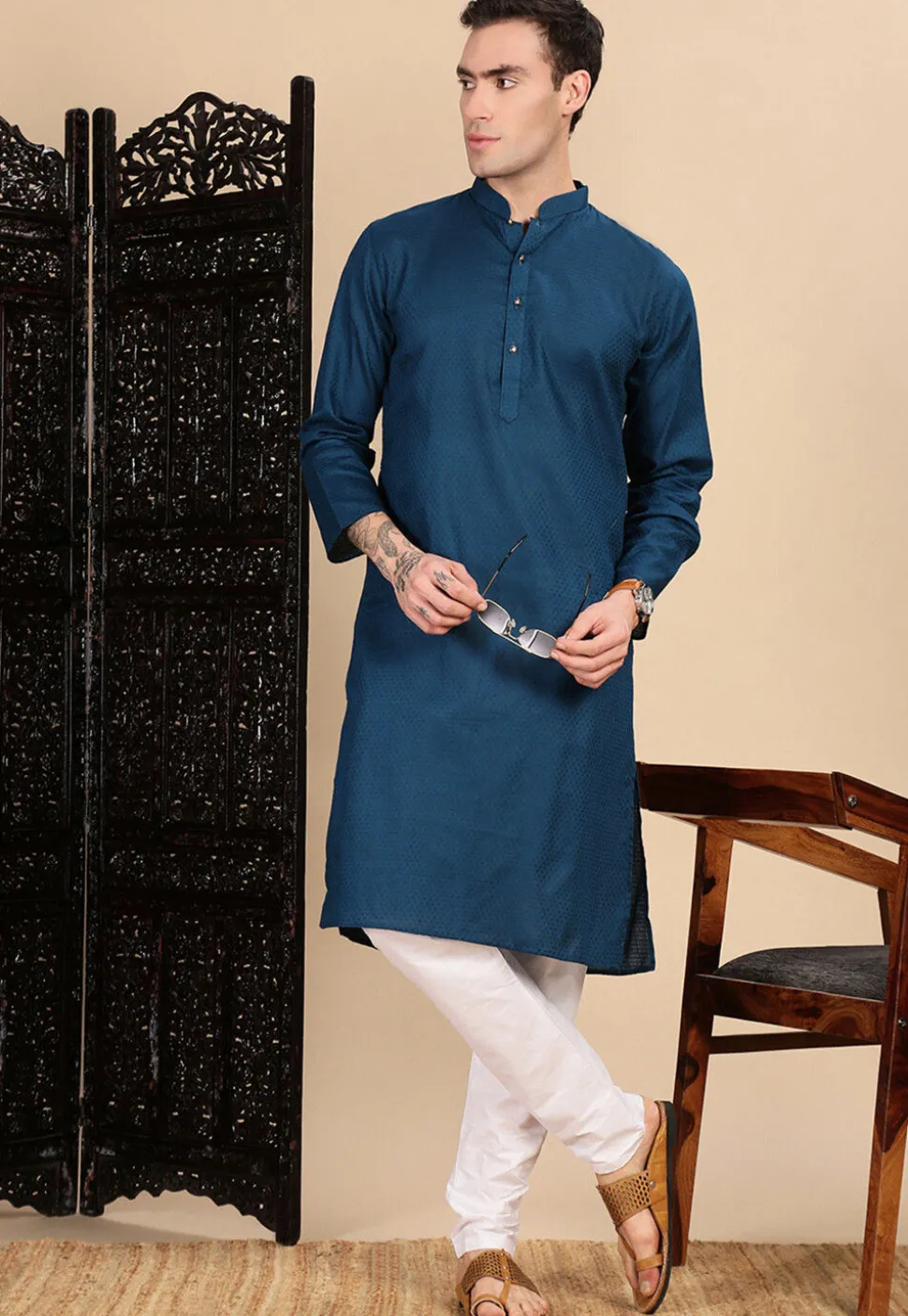 Woven Cotton Kurta in Teal Blue