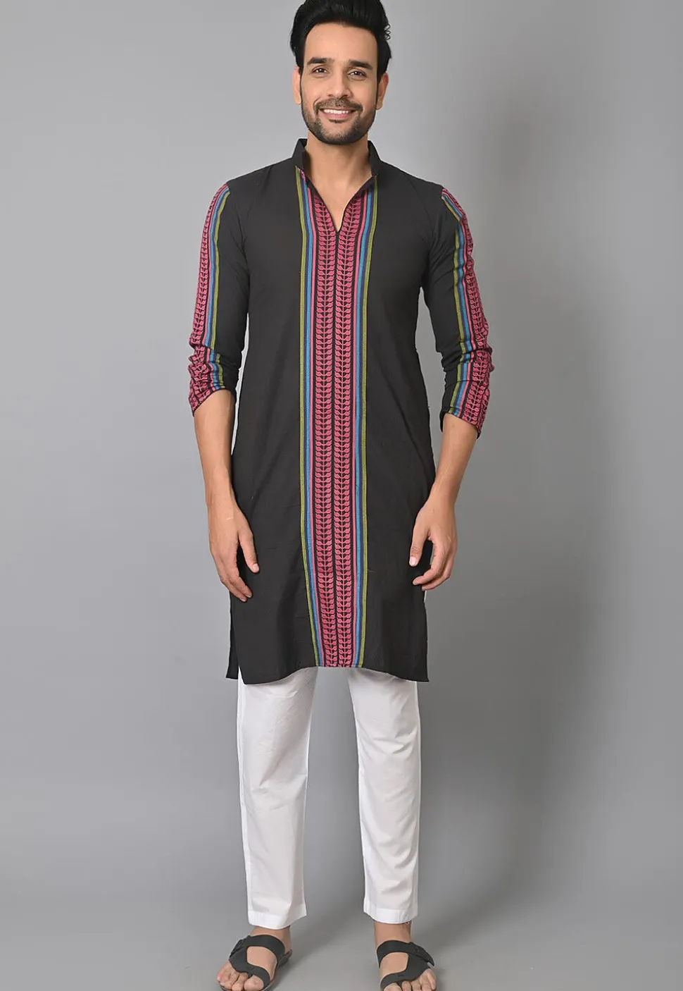 Woven Cotton Kurta Set in Black