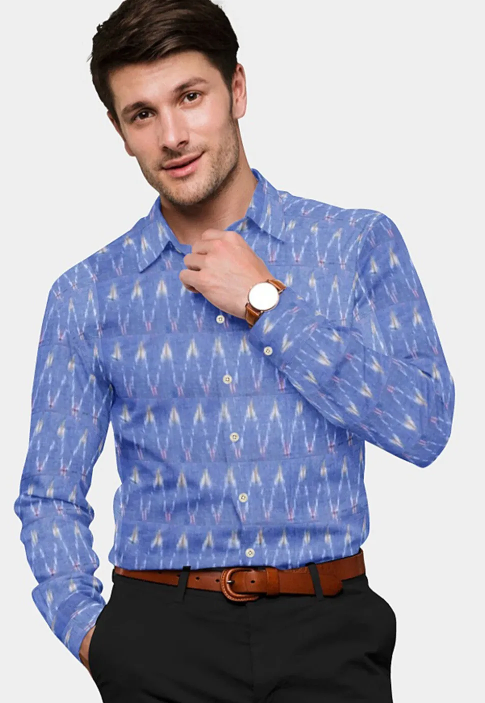 Woven Cotton Shirt in Light Blue