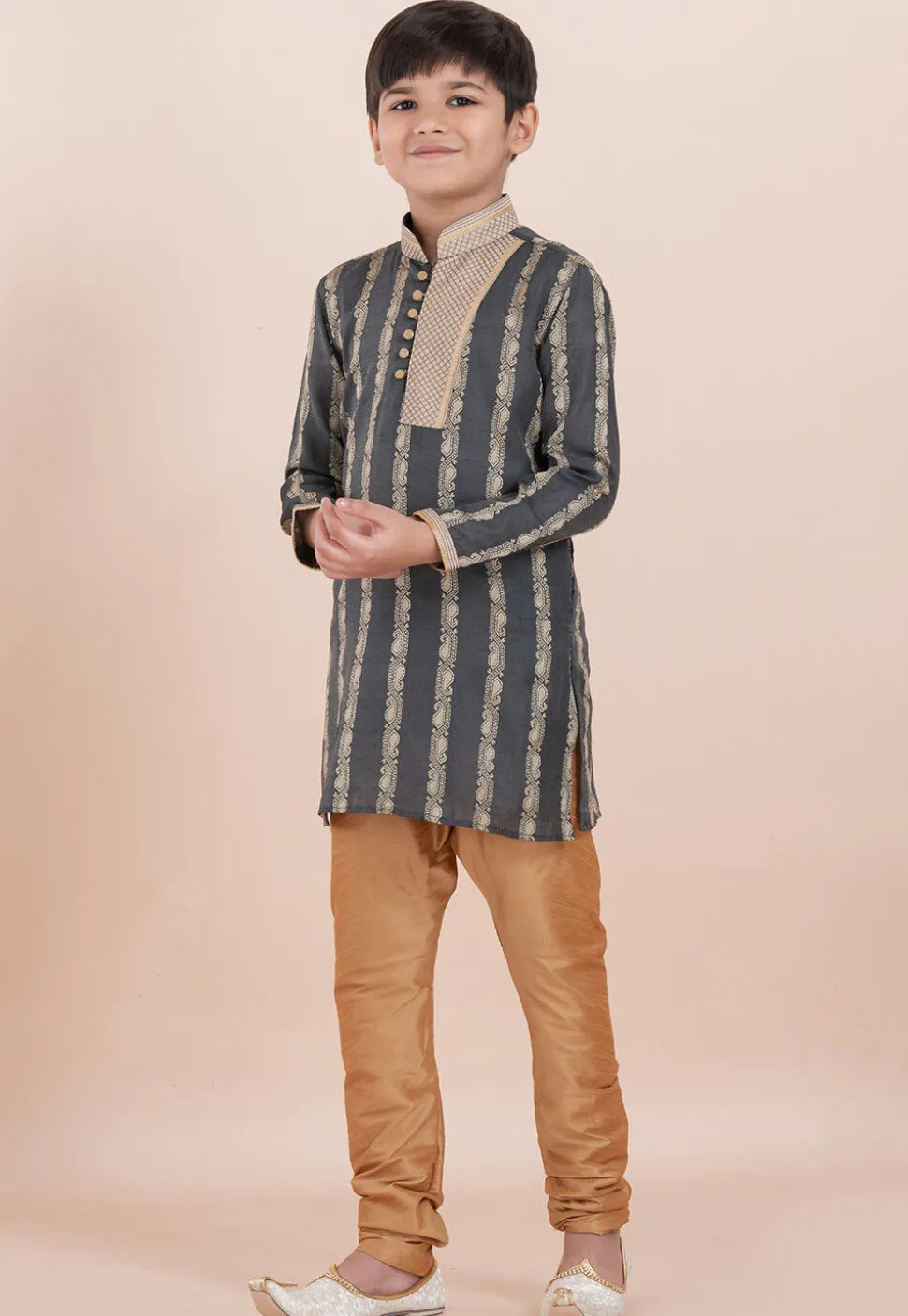 Woven Cotton Silk Jacquard Kurta Set in Dark Grey