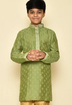 Woven Dupion Silk Kurta in Green