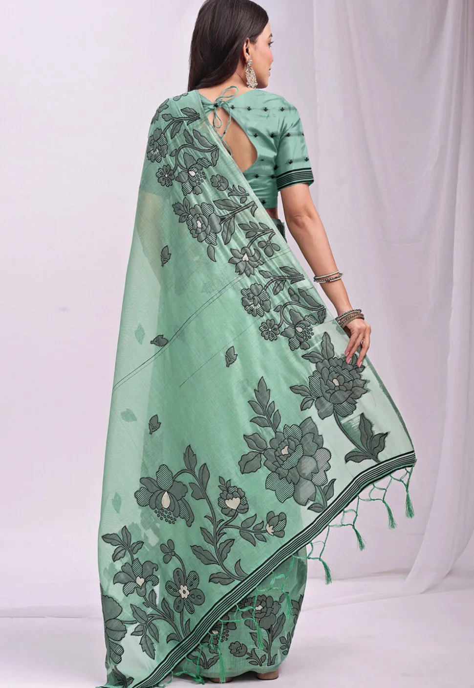 Woven Linen Cotton Saree in Light Green