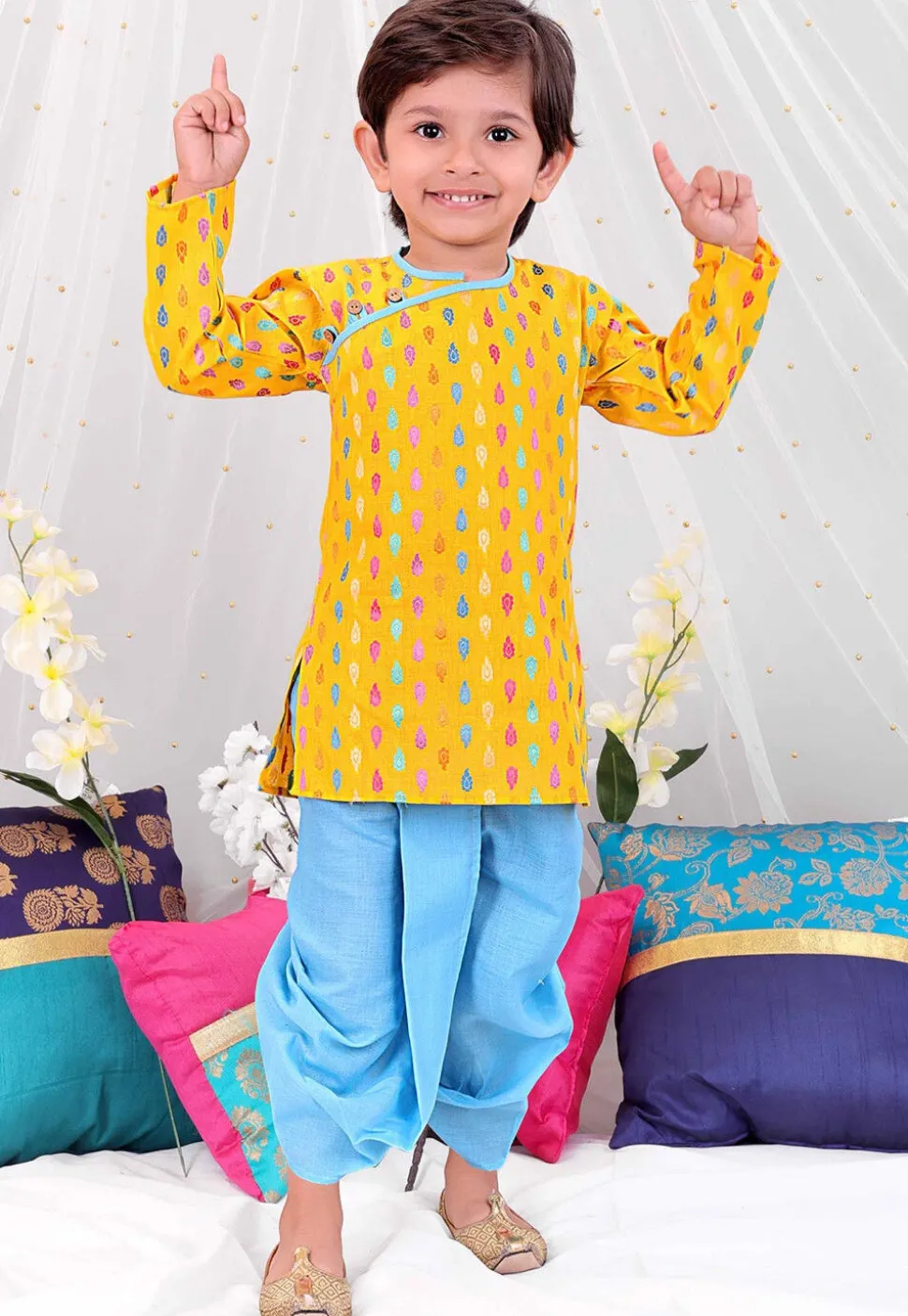 Woven Pure Cotton Jacquard Kurta Set in Yellow