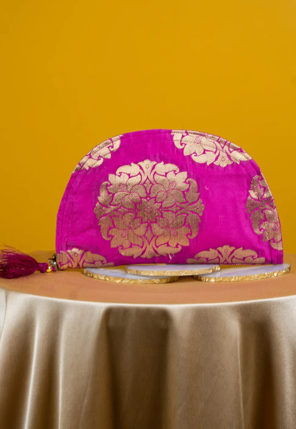 Woven Pure Silk Clutch Bag in Fuchsia
