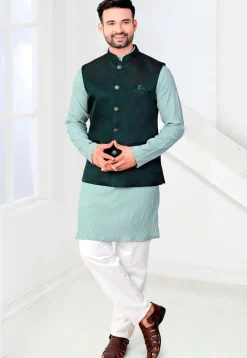 Woven Rayon Jacquard Kurta Set in Green