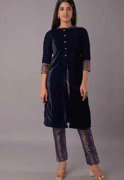 Woven Velvet Front Slit Kurta Set in Navy Blue