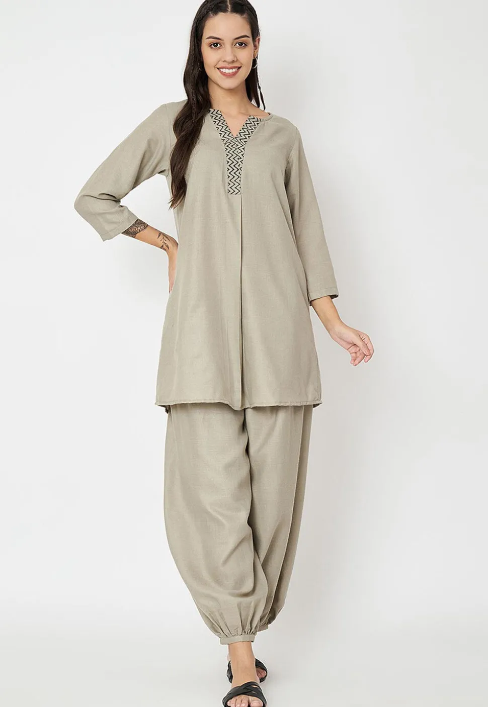 Zig Zag Printed Cotton Tunic in Light Grey
