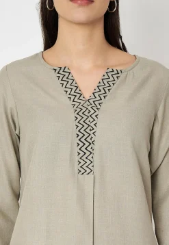Zig Zag Printed Cotton Tunic in Light Grey